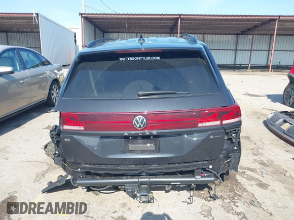 2025 Volkswagen Atlas SE with VIN 1V2CR2CA1SC504687, listed as a IAAI auction lot 42171699 with 1,847 mi miles and . Bid and sale history available at DreamBid. Image 16.