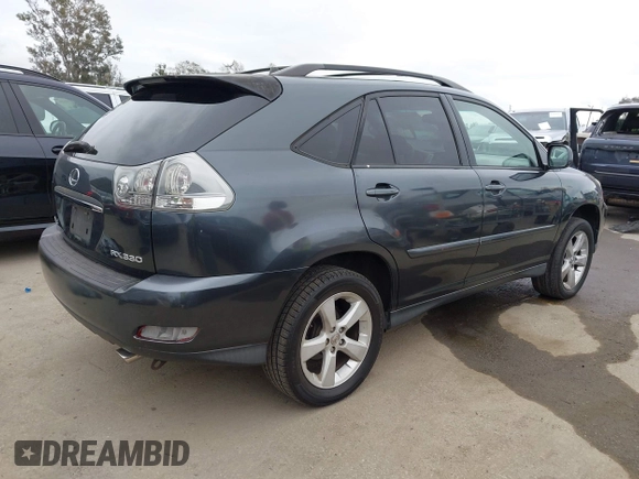 2005 Lexus RX 330 with VIN JTJHA31U150080187, listed as a IAAI auction lot 42065840 with 220,903 mi miles. Bid and sale history available at carsss.com. Image 4.