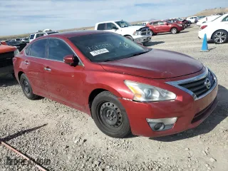 2013 Nissan Altima 2.5 SV with VIN 1N4AL3AP0DN583757, listed as a Copart auction lot 76734244 with 111,959 mi miles and Salvage Title. Bid and sale history available at carsss.com. Image 4.