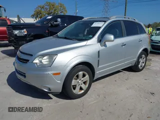 2012 Chevrolet Captiva Sport LTZ z VIN 3GNFL4E54CS643971, wystawiony jako IAAI lot #41721273 z przebiegiem Nie podano mil oraz . Historia ofert i sprzedaży dostępna na DreamBid. Obrazek 2.