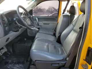 2012 Chevrolet Silverado 1500 Work Truck with VIN 1GCRKPE78CZ321901, listed as a Copart auction lot 41746145 with 165,367 mi miles and Salvage Title. Bid and sale history available at DreamBid. Image 7.