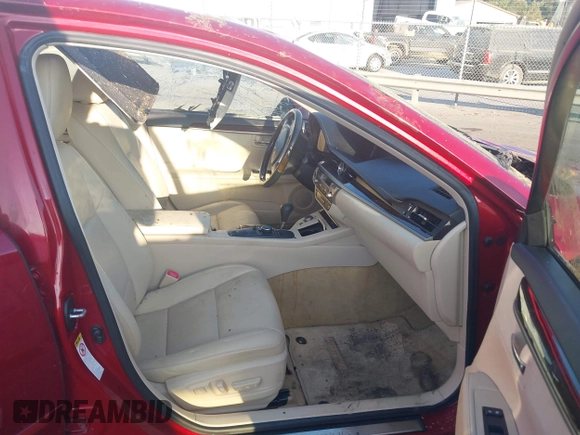 2014 Lexus ES 330 z VIN JTHBK1GGXE2113007, wystawiony jako IAAI lot #40591856 z przebiegiem 121 388 mil mil oraz . Historia ofert i sprzedaży dostępna na DreamBid. Obrazek 5.