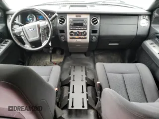 2016 Ford Expedition XL z VIN 1FMJU1GT2GEF15525, wystawiony jako Copart lot #71093384 z przebiegiem 140 109 mil mil oraz Czysty tytuł • Clean title. Historia ofert i sprzedaży dostępna na DreamBid. Obrazek 8.