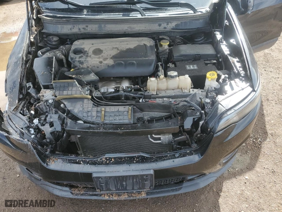 2019 Jeep Cherokee Latitude with VIN 1C4PJLCB6KD370553, listed as a Copart auction lot 51492295 with 72,458 mi miles and Salvage Title. Bid and sale history available at carsss.com. Image 12.