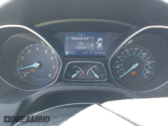 2012 Ford Focus SE with VIN 1FAHP3F2XCL433827, listed as a IAAI auction lot 41843960 with 156,343 mi miles. Bid and sale history available at carsss.com. Image 7.