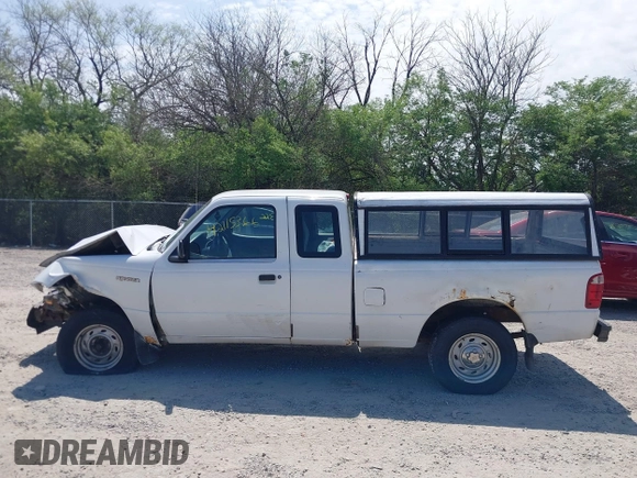 2001 Ford Ranger XL with VIN 1FTYR14V11PB41799, listed as a IAAI auction lot 42115366 with 236,813 mi miles. Bid and sale history available at carsss.com. Image 14.