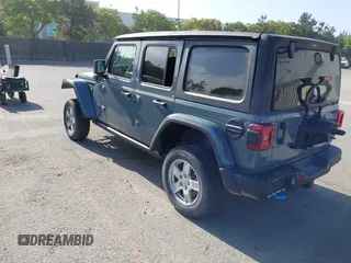 2024 Jeep Wrangler Rubicon with VIN 1C4RJXR67RW149021, listed as a IAAI auction lot 42510809 with 10,722 mi miles and . Bid and sale history available at DreamBid. Image 3.