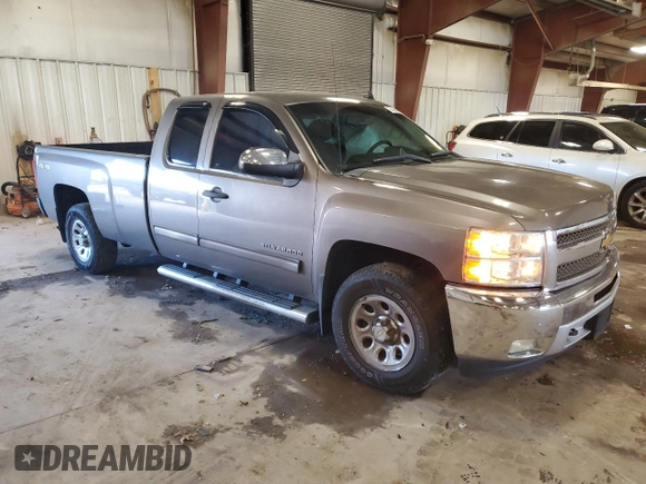 2012 Chevrolet Silverado 1500 LT with VIN 1GCRKSE06CZ257945, listed as a Copart auction lot 73126034 with 190,535 mi miles and Clean Title. Bid and sale history available at DreamBid. Image 4.