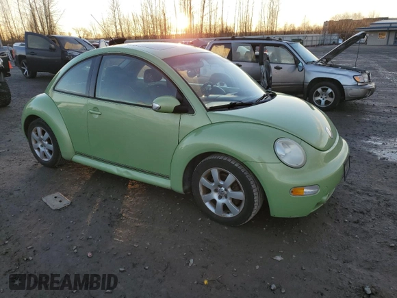 2003 Volkswagen Beetle GLS z VIN 3VWCD21CX3M433037, wystawiony jako Copart lot #84222424 z przebiegiem 163 717 mil mil oraz Czysty tytuł • Clean title. Historia ofert i sprzedaży dostępna na DreamBid. Obrazek 4.