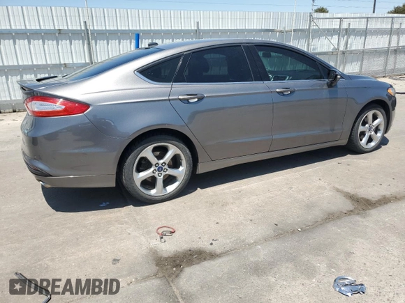 2013 Ford Fusion SE with VIN 3FA6P0HR8DR385733, listed as a Copart auction lot 61689715 with 102,644 mi miles and Salvage title. Bid and sale history available at DreamBid. Image 3.