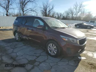 2016 Kia Sedona LX with VIN KNDMB5C12G6088151, listed as a Copart auction lot 89132135 with 139,590 mi miles and Salvage Title. Bid and sale history available at DreamBid. Image 4.