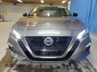 2022 Nissan Altima SR with VIN 1N4BL4CV4NN386209, listed as a Copart auction lot 54313275 with 104,632 mi miles and Salvage Title. Bid and sale history available at DreamBid. Image 5.
