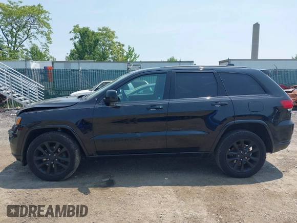 2019 Jeep Grand Cherokee Altitude with VIN 1C4RJFAG0KC568835, listed as a IAAI auction lot 42416530 with 97,175 mi miles and . Bid and sale history available at DreamBid. Image 13.