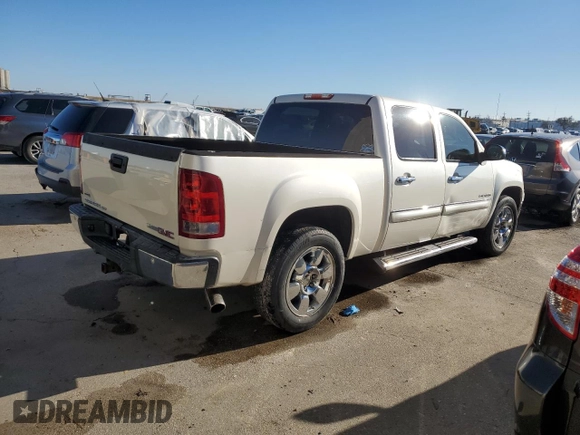 2010 GMC Sierra 1500 SLT z VIN 3GTRCWE08AG287062, wystawiony jako Copart lot #45991885 z przebiegiem 310 055 mil mil oraz Szkody całkowita. Historia ofert i sprzedaży dostępna na DreamBid. Obrazek 3.