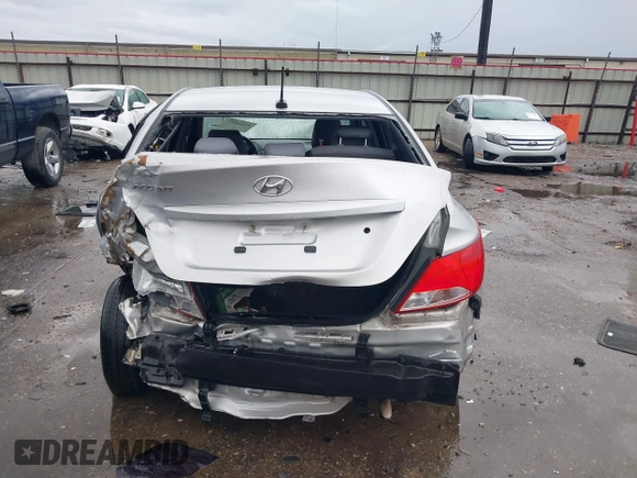 2017 Hyundai Accent SE with VIN KMHCT4AE3HU310052, listed as a IAAI auction lot 41546087 with 129,732 mi miles. Bid and sale history available at carsss.com. Image 17.