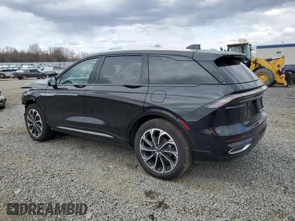 2024 Lincoln Nautilus Reserve z VIN 5LMPJ8KA2RJ778624, wystawiony jako Copart lot #50526135 z przebiegiem 28 255 mil mil oraz Szkoda całkowita • Salvage title. Historia ofert i sprzedaży dostępna na DreamBid. Obrazek 2.