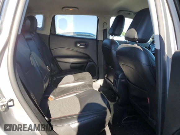 2020 Jeep Compass Trailhawk with VIN 3C4NJDDB6LT195910, listed as a Copart auction lot 55456015 with 122,138 mi miles and Salvage title. Bid and sale history available at DreamBid. Image 11.