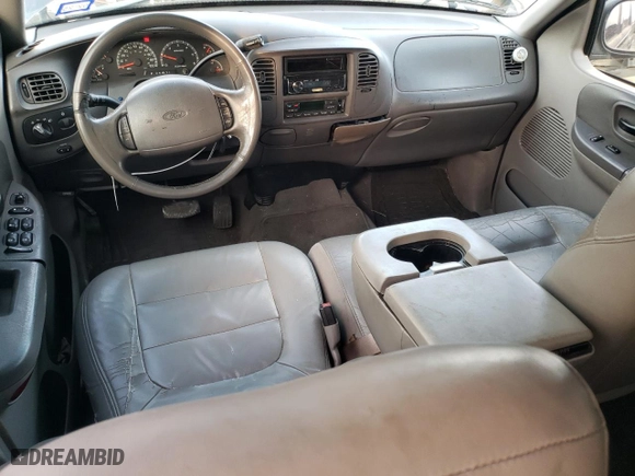 2002 Ford F-150 XLT with VIN 1FTRW07L82KE27035, listed as a Copart auction lot 44928855 with 0 mi miles and Salvage Title. Bid and sale history available at carsss.com. Image 8.