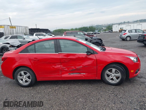 2014 Chevrolet Cruze 1LT with VIN 1G1PC5SB2E7177898, listed as a IAAI auction lot 42643118 with 40,029 mi miles and . Bid and sale history available at DreamBid. Image 14.