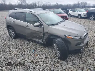 2018 Jeep Cherokee Limited z VIN 1C4PJMDB0JD571030, wystawiony jako Copart lot #84747194 z przebiegiem 76 257 mil mil oraz Szkoda całkowita • Salvage title. Historia ofert i sprzedaży dostępna na DreamBid. Obrazek 4.