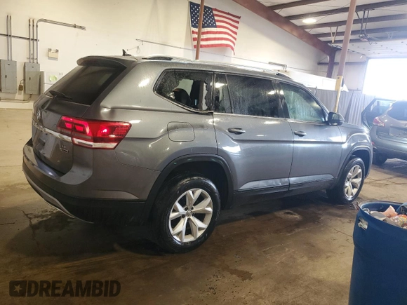 2018 Volkswagen Atlas SE with VIN 1V2KR2CA9JC571127, listed as a Copart auction lot 58188885 with 106,745 mi miles and Salvage title. Bid and sale history available at DreamBid. Image 3.