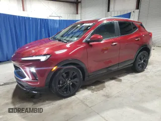 2024 Buick Encore GX Sport Touring с VIN KL4AMESL7RB170364, выставлен на аукционе Copart как лот 61489875 с пробегом 9 823 миль миль и Чистый • Clean title. История ставок и продаж доступна на DreamBid. Изображение 1.