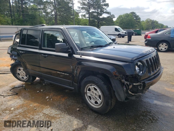 2014 Jeep Patriot Altitude z VIN 1C4NJPBA3ED729546, wystawiony jako Copart lot #52505015 z przebiegiem 202 650 mil mil oraz Szkoda całkowita • Salvage title. Historia ofert i sprzedaży dostępna na DreamBid. Obrazek 4.