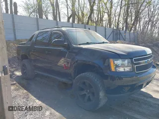 2011 Chevrolet Avalanche LS with VIN 3GNTKEE38BG141508, listed as a IAAI auction lot 42103252 with 107,997 mi miles and . Bid and sale history available at DreamBid. Image 1.