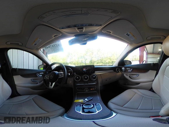 2021 Mercedes-Benz C 300 z VIN W1KWF8EB2MR642843, wystawiony jako IAAI lot #42167645 z przebiegiem 50 435 mil mil oraz . Historia ofert i sprzedaży dostępna na DreamBid. Obrazek 19.