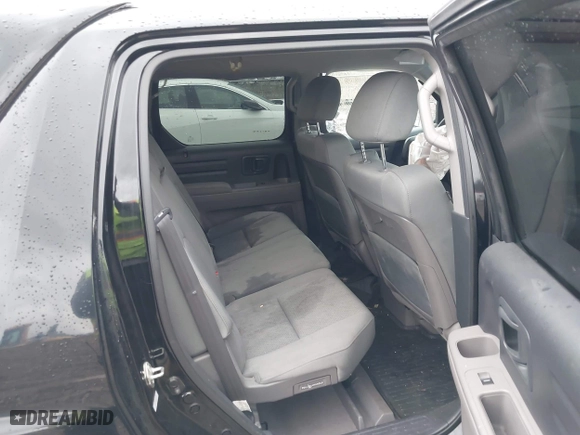 2011 Honda Ridgeline RT with VIN 5FPYK1F24BB010604, listed as a IAAI auction lot 41941553 with 37,814 mi miles. Bid and sale history available at carsss.com. Image 8.