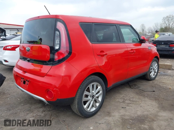 2018 Kia Soul + with VIN KNDJP3A57J7554267, listed as a IAAI auction lot 41941836 with 52,600 mi miles. Bid and sale history available at carsss.com. Image 4.