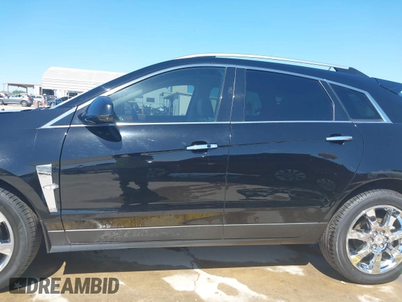 2012 Cadillac SRX Performance Collection with VIN 3GYFNBE30CS658628, listed as a IAAI auction lot 41968266 with 113,810 mi miles. Bid and sale history available at carsss.com. Image 14.