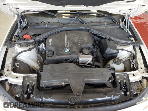 2015 BMW 3 Series 328i xDrive z VIN WBA3B5C5XFP653959, wystawiony jako Copart lot #61956095 z przebiegiem 97 599 mil mil oraz Szkoda całkowita • Salvage title. Historia ofert i sprzedaży dostępna na DreamBid. Obrazek 11.