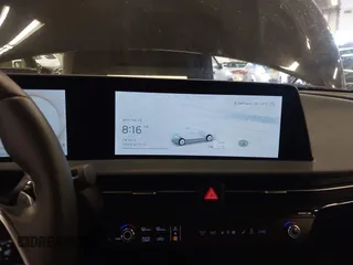 2022 Kia EV6 Wind z VIN KNDC3DLC8N5075492, wystawiony jako IAAI lot #41671331 z przebiegiem 22 122 mil mil oraz . Historia ofert i sprzedaży dostępna na DreamBid. Obrazek 19.