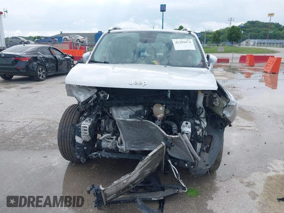 2015 Jeep Renegade Limited with VIN ZACCJADT5FPB78882, listed as a IAAI auction lot 42299074 with 137,089 mi miles and . Bid and sale history available at DreamBid. Image 13.