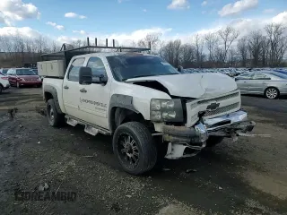 2013 Chevrolet Silverado 1500 LS with VIN 3GCPKREA8DG186967, listed as a Copart auction lot 42909045 with 200,928 mi miles and Salvage Title. Bid and sale history available at DreamBid. Image 10.