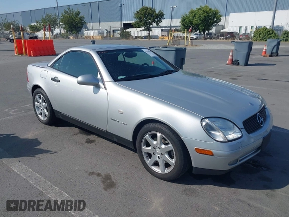 2000 Mercedes-Benz SLK 230 Kompressor with VIN WDBKK47F5YF160242, listed as a IAAI auction lot 42549078 with 81,288 mi miles and . Bid and sale history available at DreamBid. Image 1.
