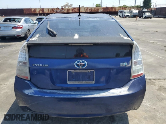 2010 Toyota Prius II z VIN JTDKN3DU1A0026939, wystawiony jako Copart lot #60292425 z przebiegiem 310 618 mil mil oraz Czysty tytuł • Clean title. Historia ofert i sprzedaży dostępna na DreamBid. Obrazek 6.