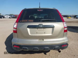2008 Honda CR-V LX z VIN 3CZRE38328G700242, wystawiony jako IAAI lot #42003574 z przebiegiem 118 141 mil mil oraz . Historia ofert i sprzedaży dostępna na DreamBid. Obrazek 16.