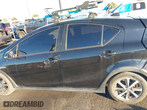 2018 Toyota Prius One with VIN JTDKDTB37J1605828, listed as a IAAI auction lot 41310761 with 85,079 mi miles and . Bid and sale history available at DreamBid. Image 14.