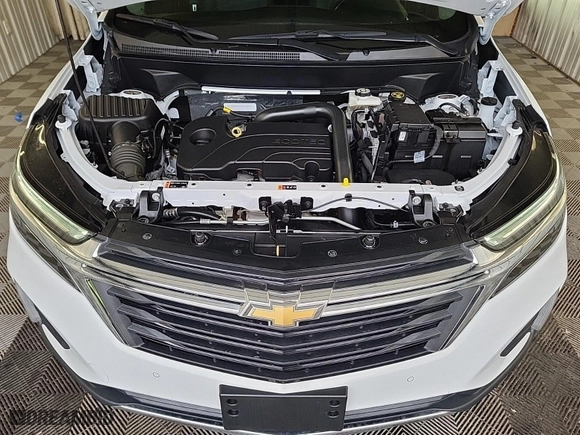 2023 Chevrolet Equinox LT with VIN 3GNAXTEG3PL112707, listed as a IAAI auction lot 42123429 with 5,013 mi miles. Bid and sale history available at carsss.com. Image 1.