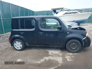2010 Nissan Cube S z VIN JN8AZ2KR0AT166802, wystawiony jako IAAI lot #42165927 z przebiegiem 199 990 mil mil oraz . Historia ofert i sprzedaży dostępna na DreamBid. Obrazek 13.