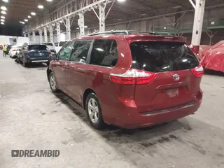 2015 Toyota Sienna LE AAS with VIN 5TDKK3DC2FS609296, listed as a IAAI auction lot 41842166 with 160,342 mi miles. Bid and sale history available at carsss.com. Image 3.