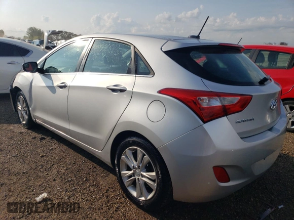 2014 Hyundai Elantra GT with VIN KMHD35LH1EU184769, listed as a Copart auction lot 61756033 with 71,615 mi miles and Salvage Title. Bid and sale history available at carsss.com. Image 2.