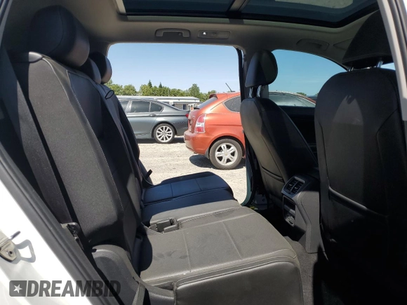2019 Volkswagen Tiguan SE with VIN 3VV2B7AX5KM009947, listed as a Copart auction lot 54951455 with 90,569 mi miles and Salvage Title. Bid and sale history available at DreamBid. Image 11.