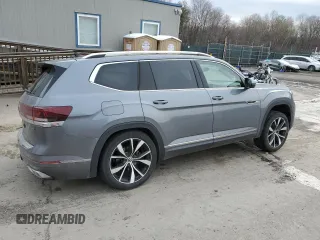 2024 Volkswagen Atlas SEL Premium R-Line with VIN 1V2FR2CAXRC537792, listed as a Copart auction lot 52522895 with 27,211 mi miles and Salvage title. Bid and sale history available at DreamBid. Image 3.