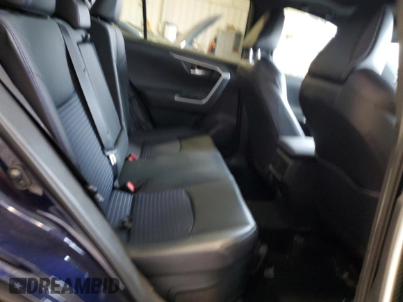 2021 Toyota RAV4 Hybrid XSE with VIN 2T3E6RFV7MW009954, listed as a Copart auction lot 54954425 with 61,397 mi miles and Salvage title. Bid and sale history available at DreamBid. Image 11.
