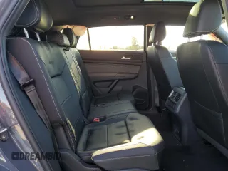 2023 Volkswagen Atlas SEL z VIN 1V2SE2CA8PC210959, wystawiony jako Copart lot #73726564 z przebiegiem 27 799 mil mil oraz Szkoda całkowita • Salvage title. Historia ofert i sprzedaży dostępna na DreamBid. Obrazek 10.