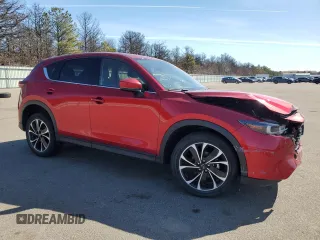 2022 Mazda CX-5 2.5 S Premium Package with VIN JM3KFBDM5N1569337, listed as a Copart auction lot 47437625 with 31,504 mi miles and Salvage Title. Bid and sale history available at carsss.com. Image 4.