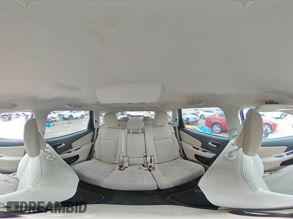 2017 Dodge Journey SXT z VIN 3C4PDDBG0HT609804, wystawiony jako Copart lot #42977015 z przebiegiem 110 450 mil mil oraz Szkoda całkowita • Salvage title. Historia ofert i sprzedaży dostępna na DreamBid. Obrazek 14.